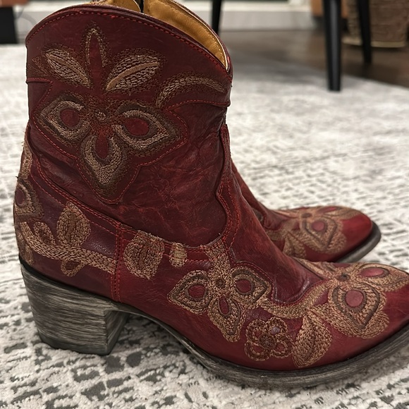 Old gringo short cowboy boot! Worn once!!! - Picture 2 of 6